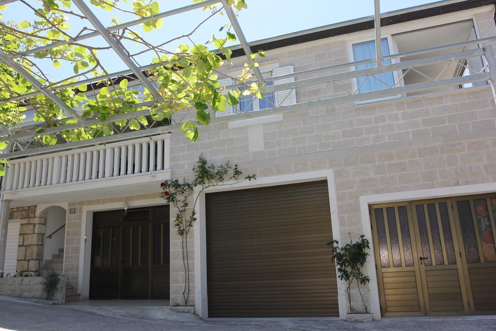 Holiday House Pine Tree Nerezisca Luaran gambar