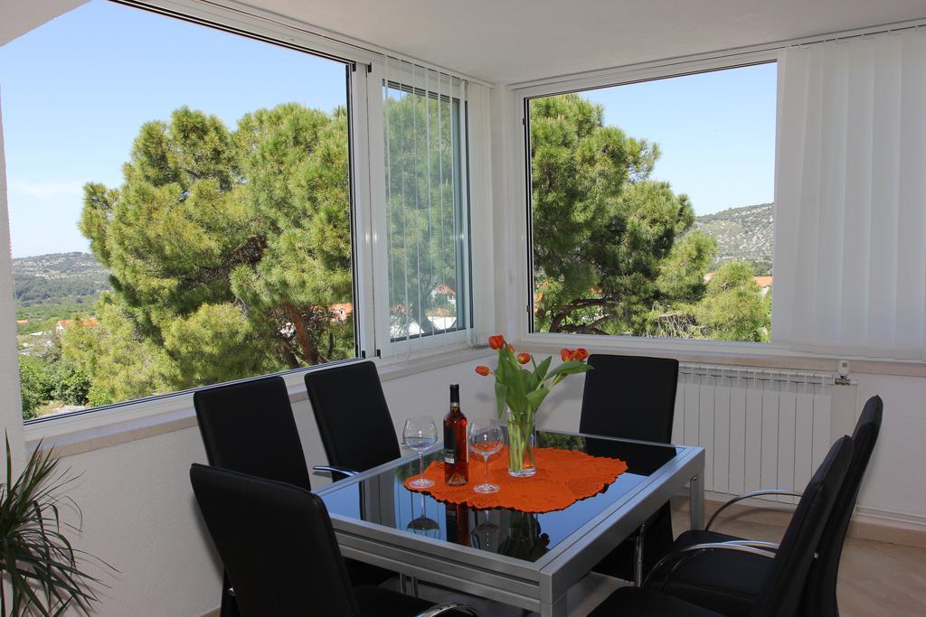 Holiday House Pine Tree Nerezisca Luaran gambar