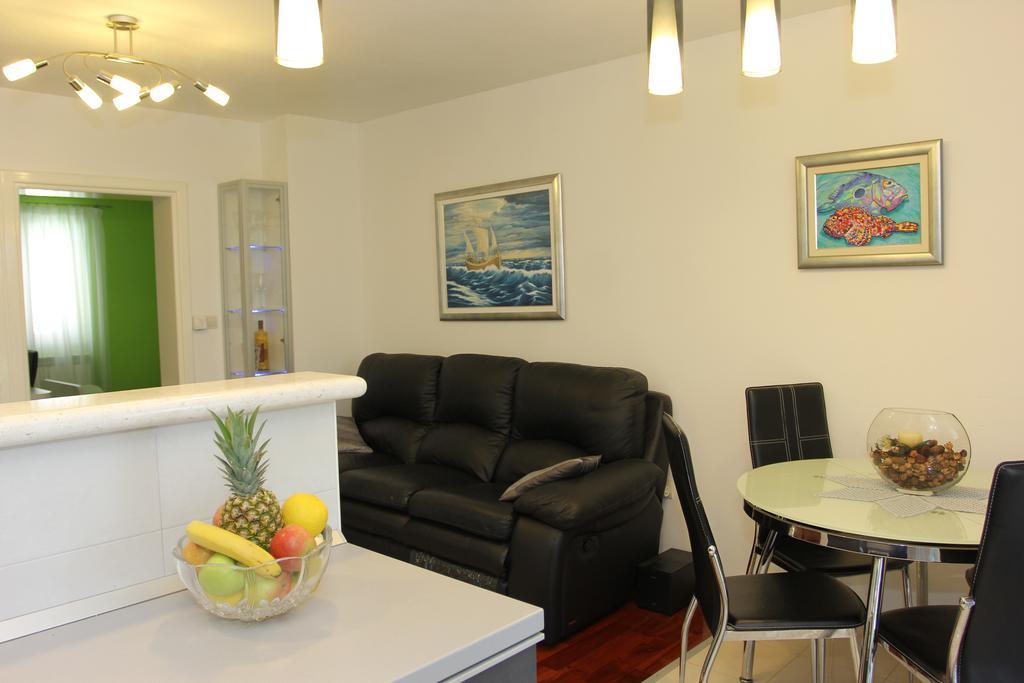 Holiday House Pine Tree Nerezisca Luaran gambar